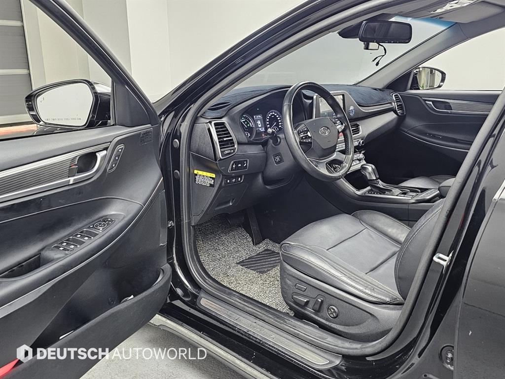 HYUNDAI Grandeur - Vista 10