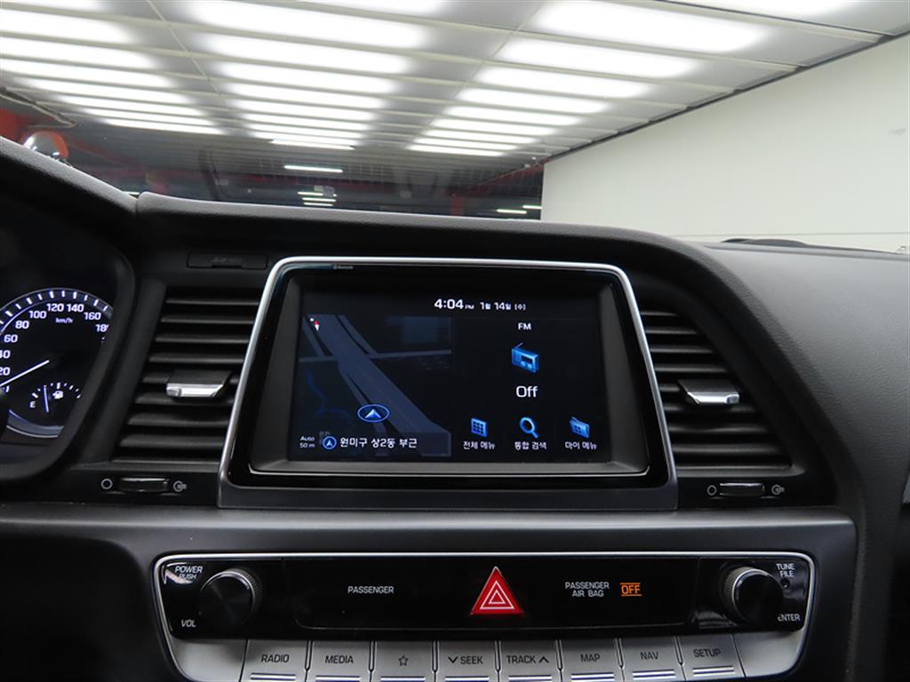 HYUNDAI Sonata 2018 Negro - Importación desde Corea - HF Imports Iquique - Foto 16