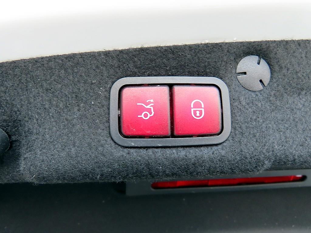 Mercedes Benz C Class 2021 - Importación desde Corea - HF Imports Iquique - Foto 17