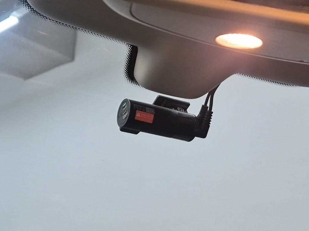 Mercedes Benz C Class 2015 Gris - Importación desde Corea - HF Imports Iquique - Foto 16