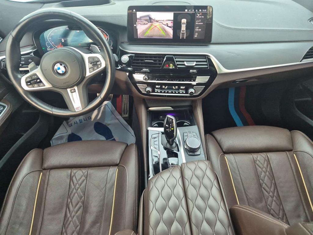 BMW Gran Turismo - Vista 12