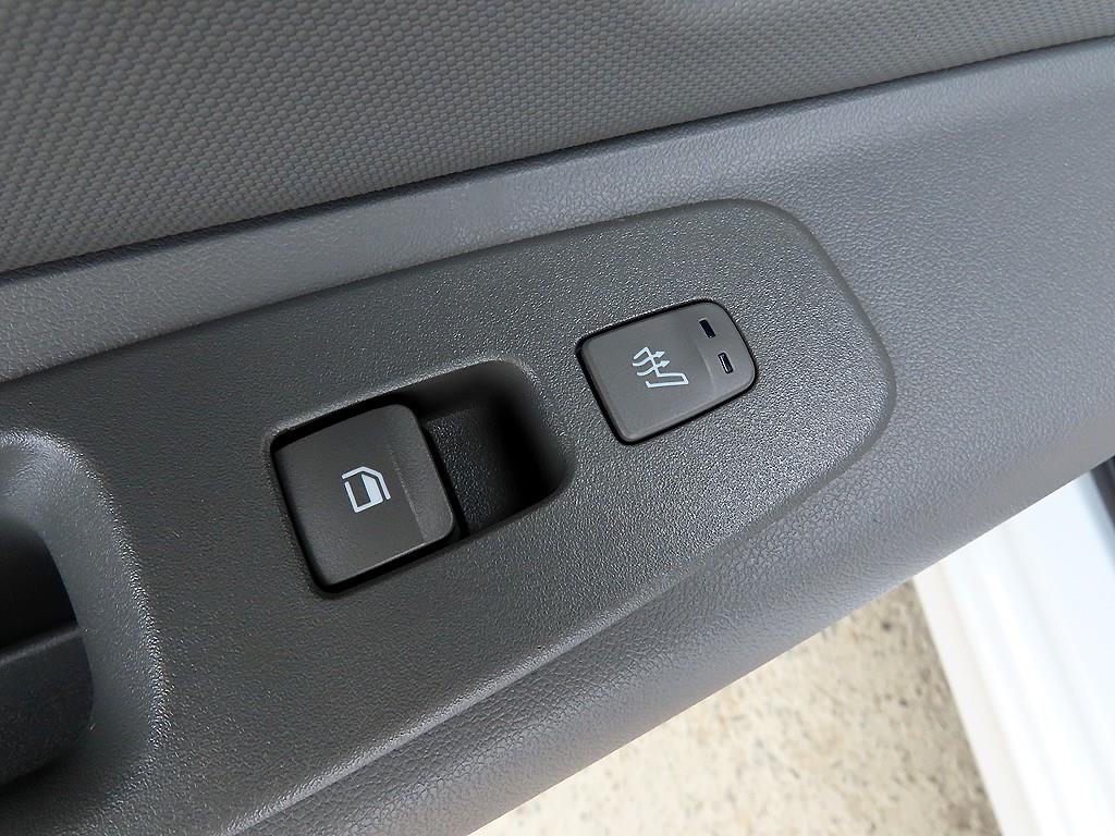 HYUNDAI Avante 2024 Blanco - Importación desde Corea - HF Imports Iquique - Foto 14