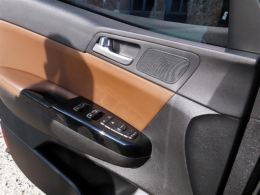 KIA Sportage - Vista 11