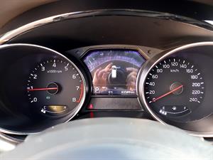 KIA Carnival - Vista 12