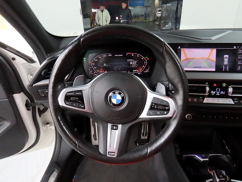 BMW 1 series - Vista 9