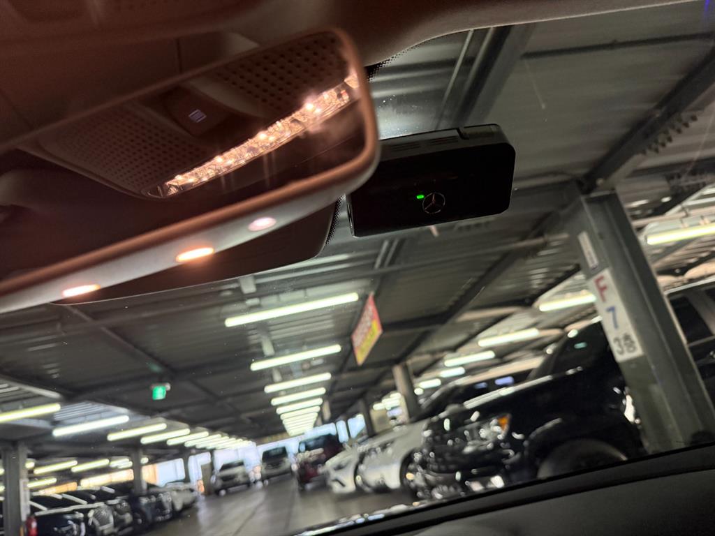 Mercedes Benz E class 2018 Negro - Importación desde Corea - HF Imports Iquique - Foto 14