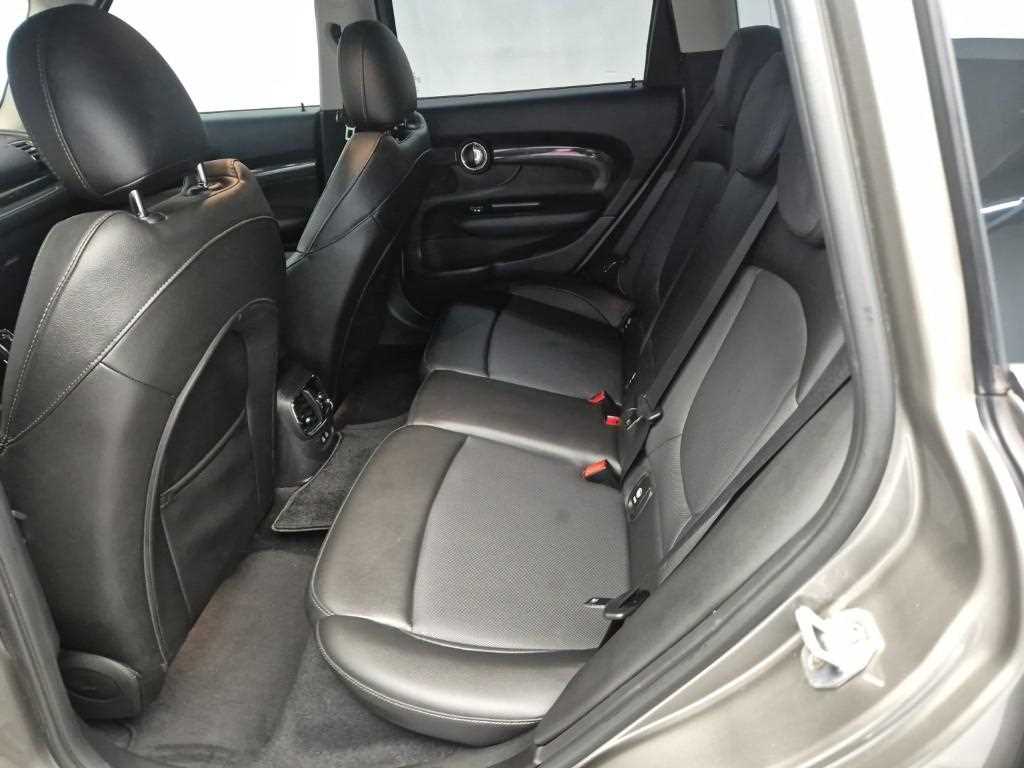 Mini Clubman - Vista 12