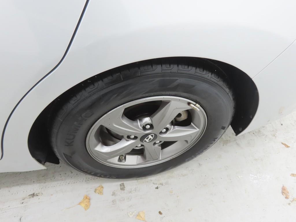 HYUNDAI Avante 2017 Gris - Importación desde Corea - HF Imports Iquique - Foto 19