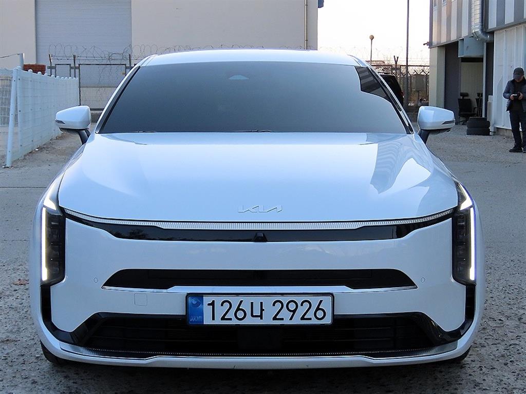 KIA K8 2025 Blanco - Importación desde Corea - HF Imports Iquique - Foto 1