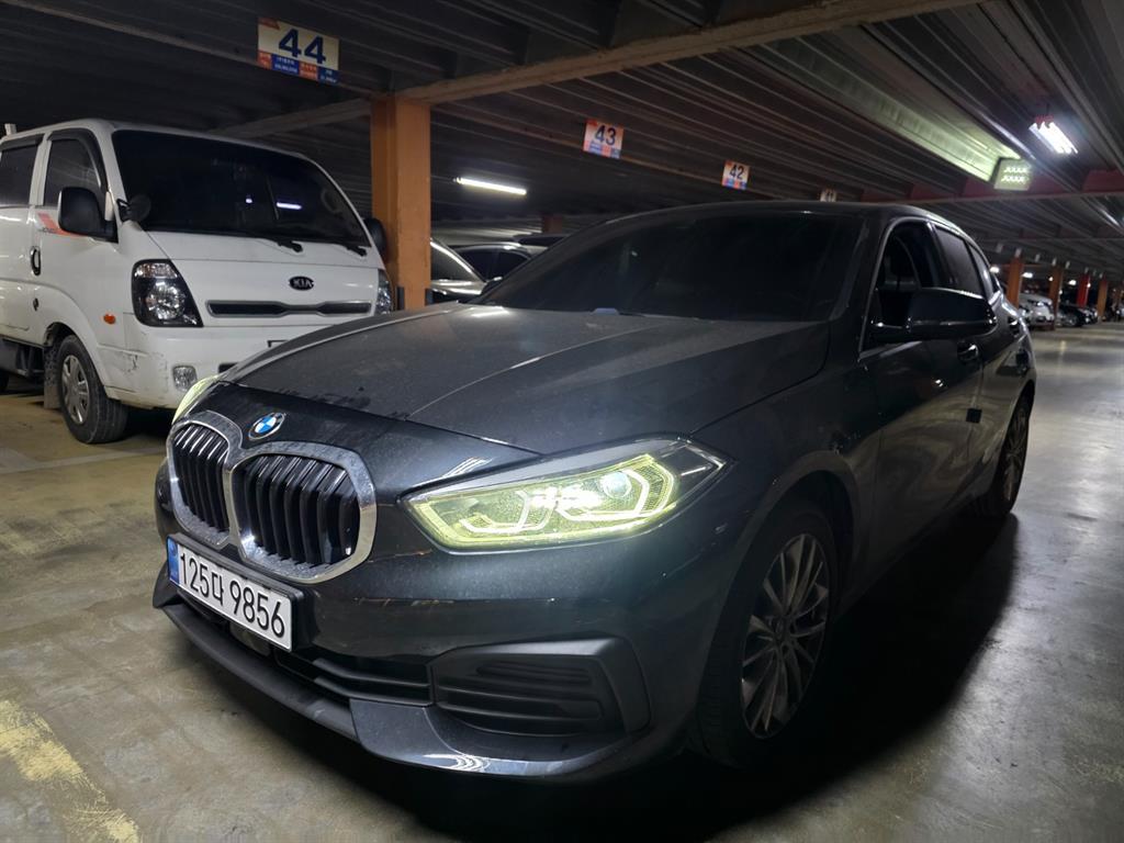 BMW 1 series 2021 Negro - Importación desde Corea - HF Imports Iquique - Foto 1
