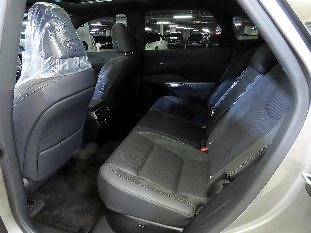Lexus RX - Vista 7