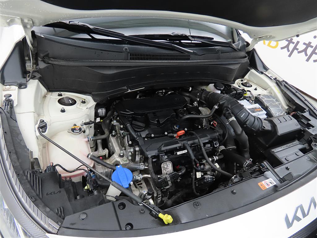 KIA Seltos 2023 Blanco - Importación desde Corea - HF Imports Iquique - Foto 19