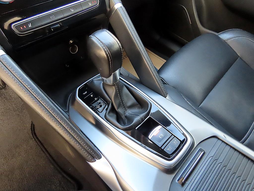 SAMSUNG QM6 - Vista 10