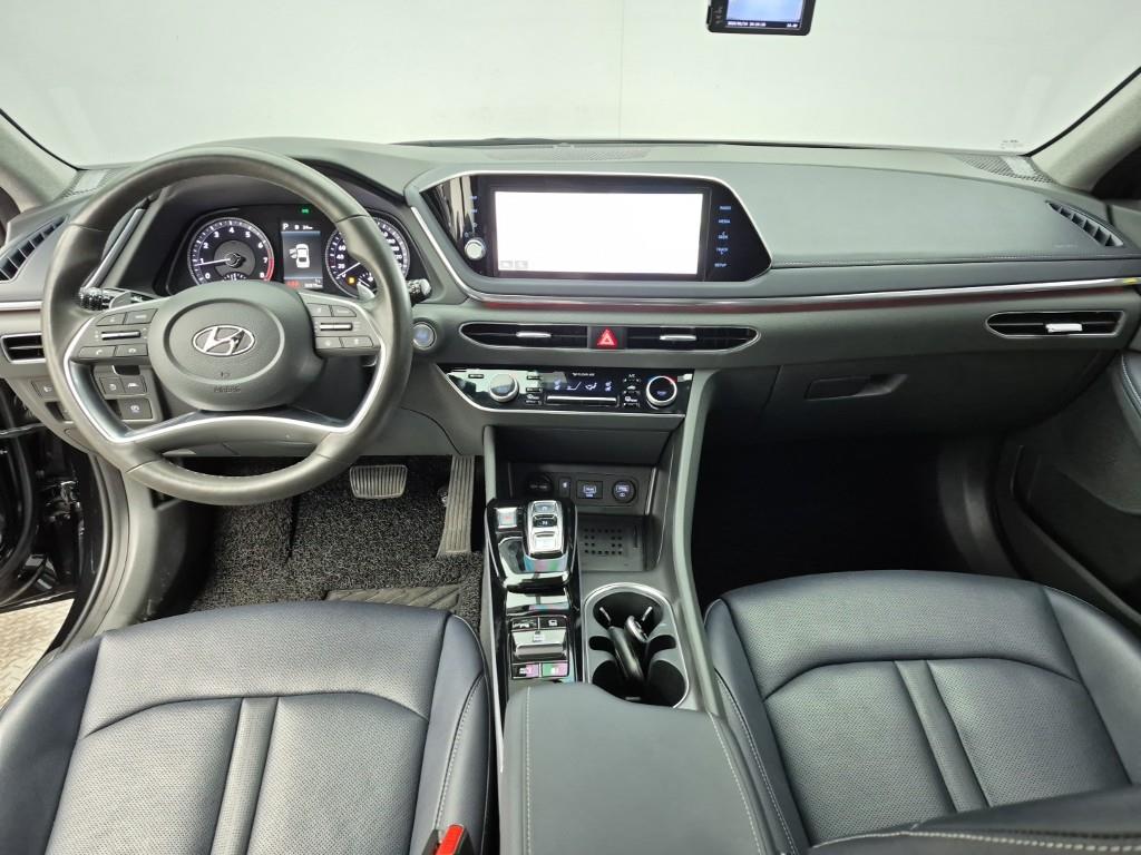 HYUNDAI Sonata - Vista 5