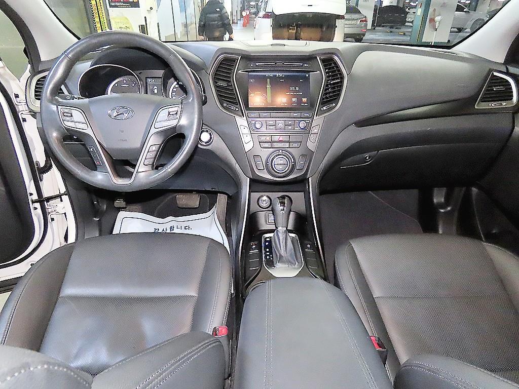 HYUNDAI Santa Fe - Vista 10