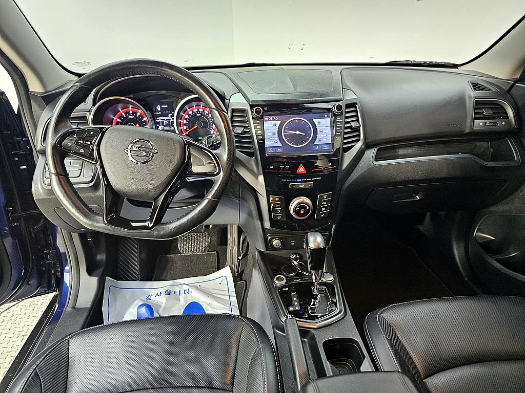 Ssangyong Tivoli - Vista 10