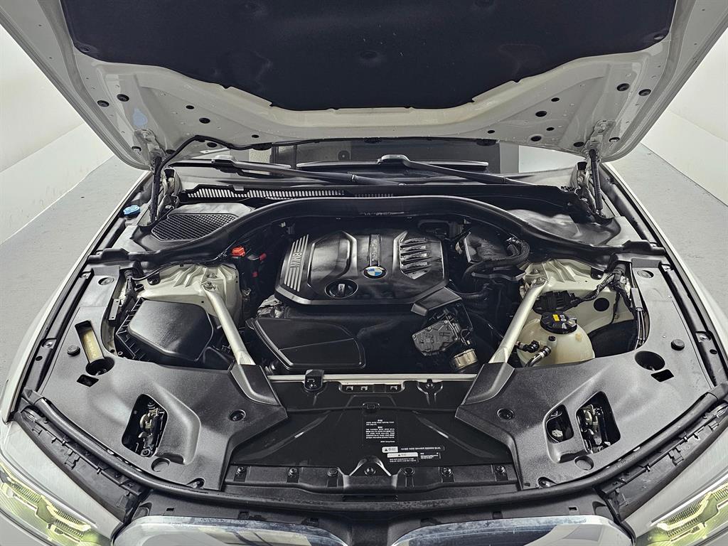 BMW 5 Series 2020 Blanco - Importación desde Corea - HF Imports Iquique - Foto 20