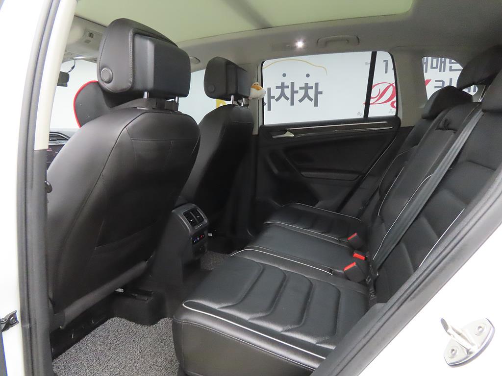 Volkswagen Tiguan - Vista 6