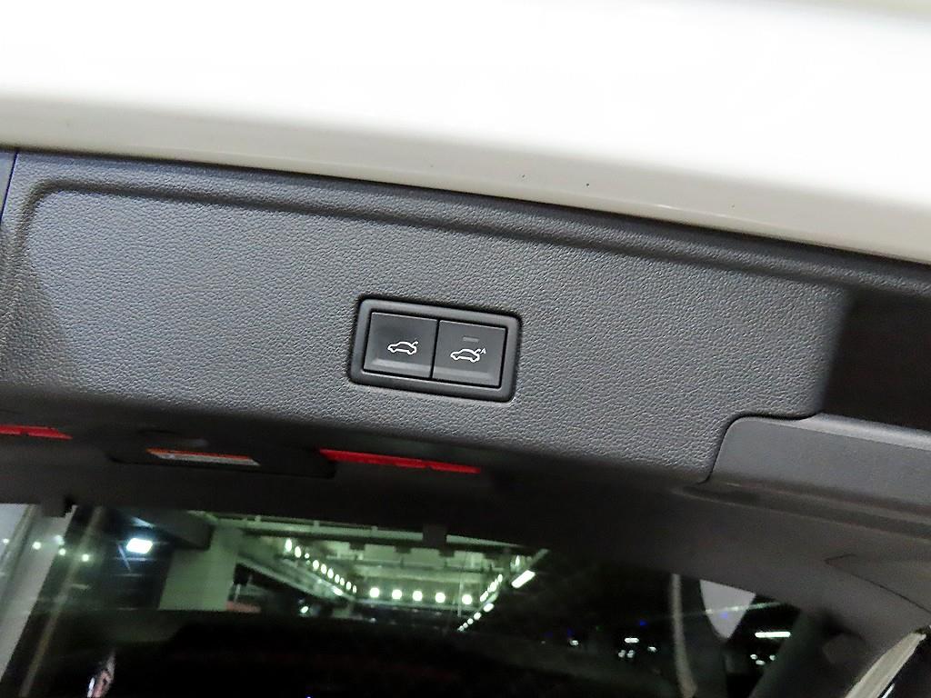 Volkswagen Touareg 2021 Blanco - Importación desde Corea - HF Imports Iquique - Foto 16