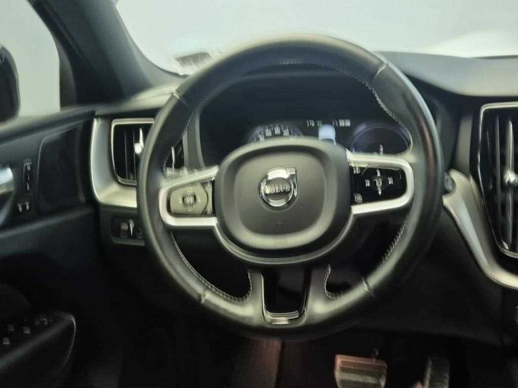 Volvo XC60 - Vista 9