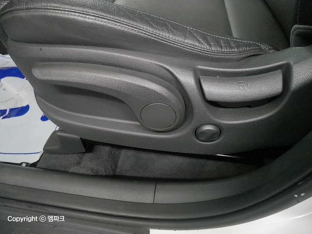 HYUNDAI Tucson 2017 Blanco - Importación desde Corea - HF Imports Iquique - Foto 14