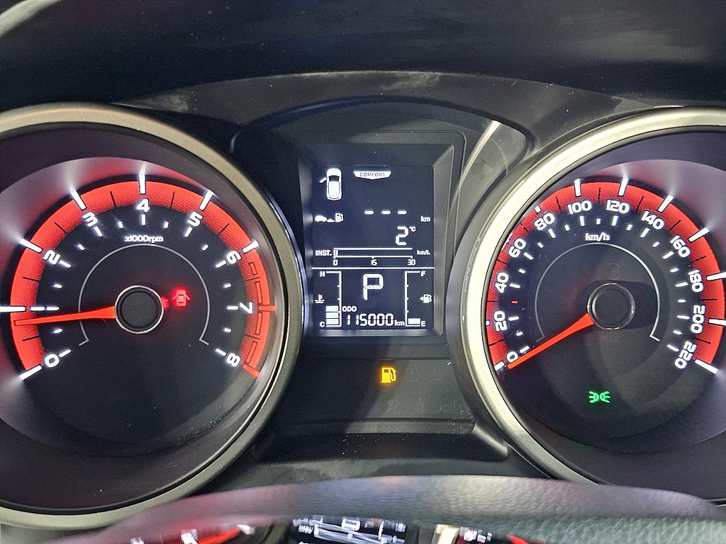 Ssangyong Tivoli - Vista 6