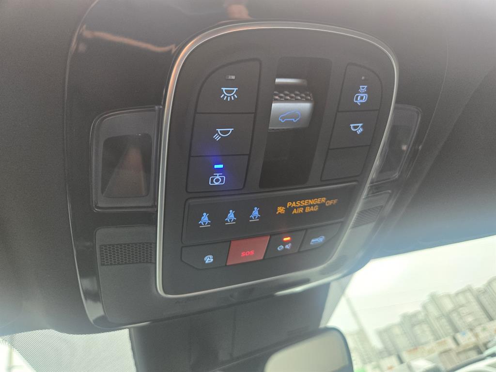 HYUNDAI Santa Fe - Vista 10