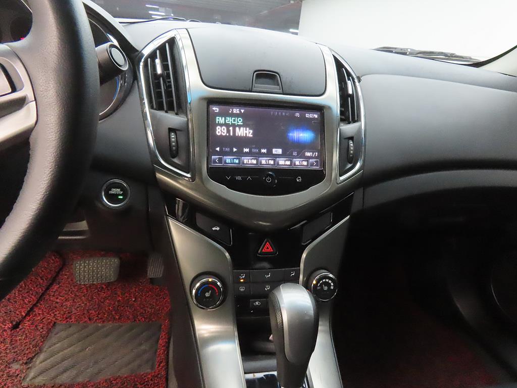 Chevrolet Cruise - Vista 10