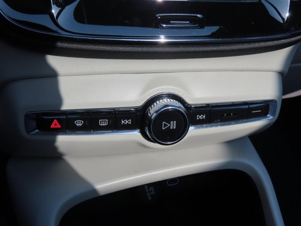 Volvo XC40 2025 - Importación desde Corea - HF Imports Iquique - Foto 7