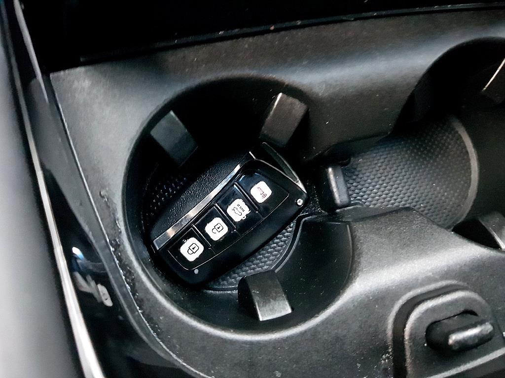 HYUNDAI Grandeur 2015 Negro - Importación desde Corea - HF Imports Iquique - Foto 13