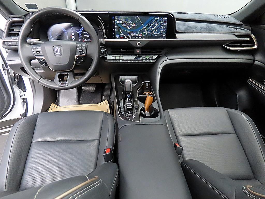 Toyota Crown - Vista 7