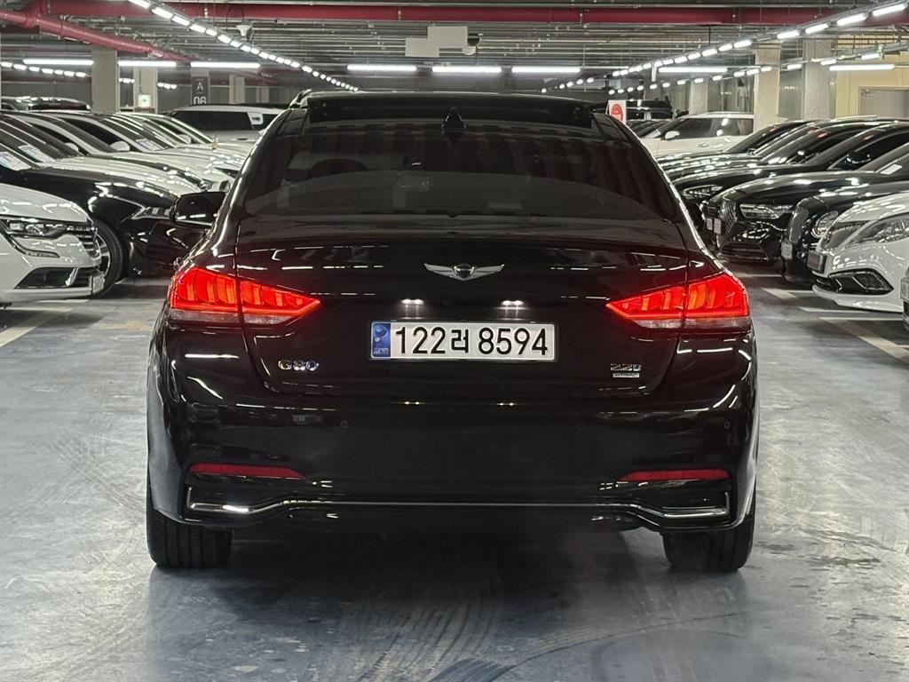 Genesis G80 - Vista 4