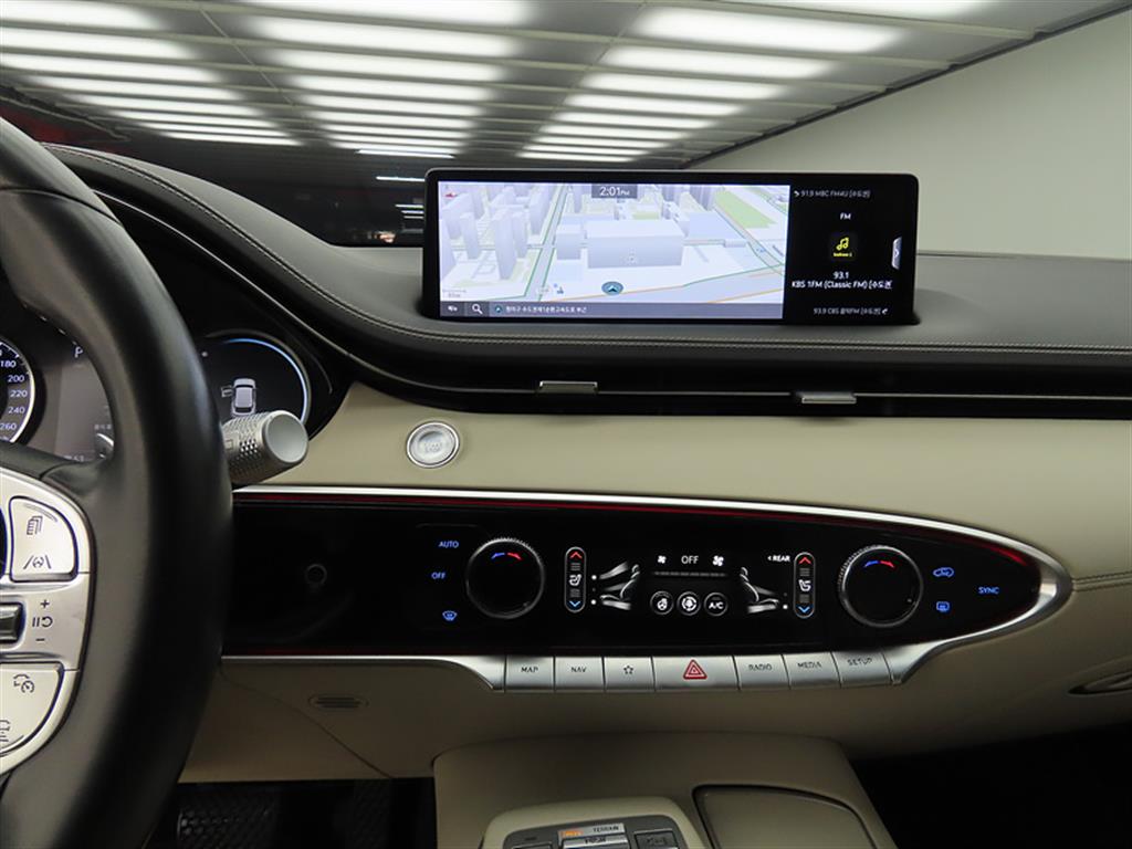 Genesis GV70 - Vista 12