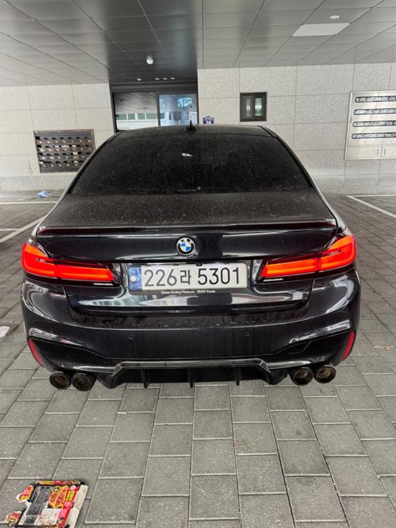 BMW 5 Series - Vista 2