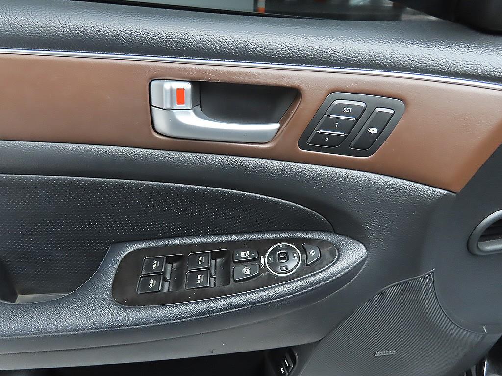 HYUNDAI Genesis 2012 Negro - Importación desde Corea - HF Imports Iquique - Foto 12