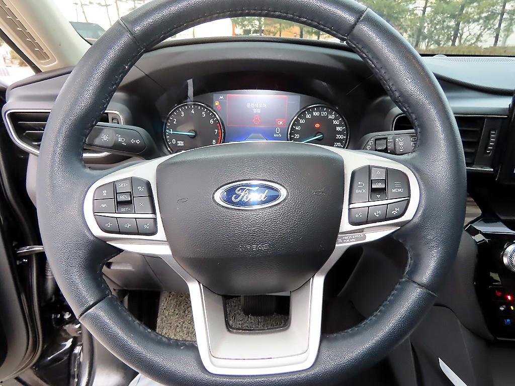 Ford Explorer - Vista 8