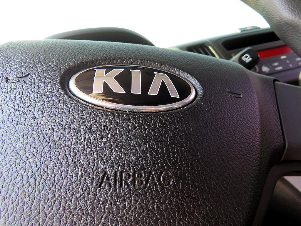 KIA Ray 2017 Blanco - Importación desde Corea - HF Imports Iquique - Foto 14