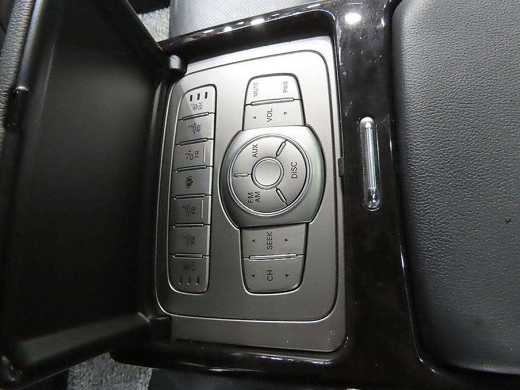 HYUNDAI Genesis 2012 Negro - Importación desde Corea - HF Imports Iquique - Foto 9