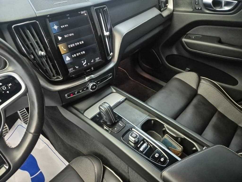 Volvo XC60 - Vista 10