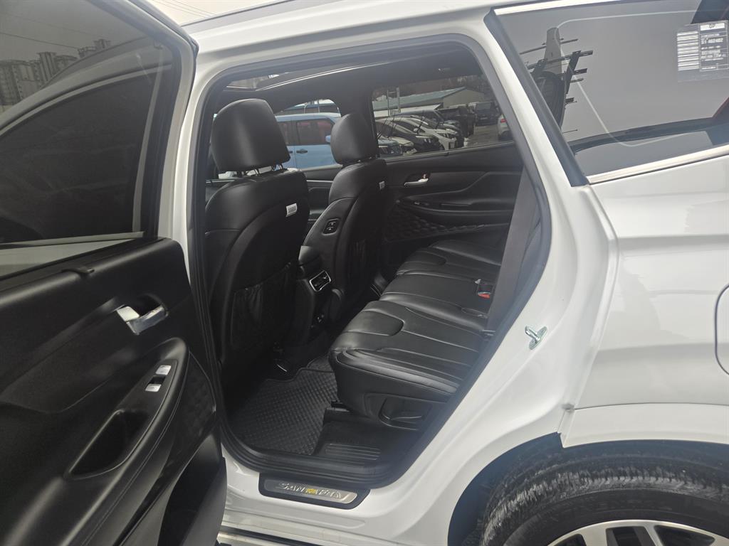 HYUNDAI Santa Fe 2023 Blanco - Importación desde Corea - HF Imports Iquique - Foto 18