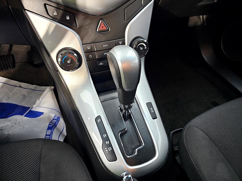 Chevrolet Cruise 2013 Gris - Importación desde Corea - HF Imports Iquique - Foto 16