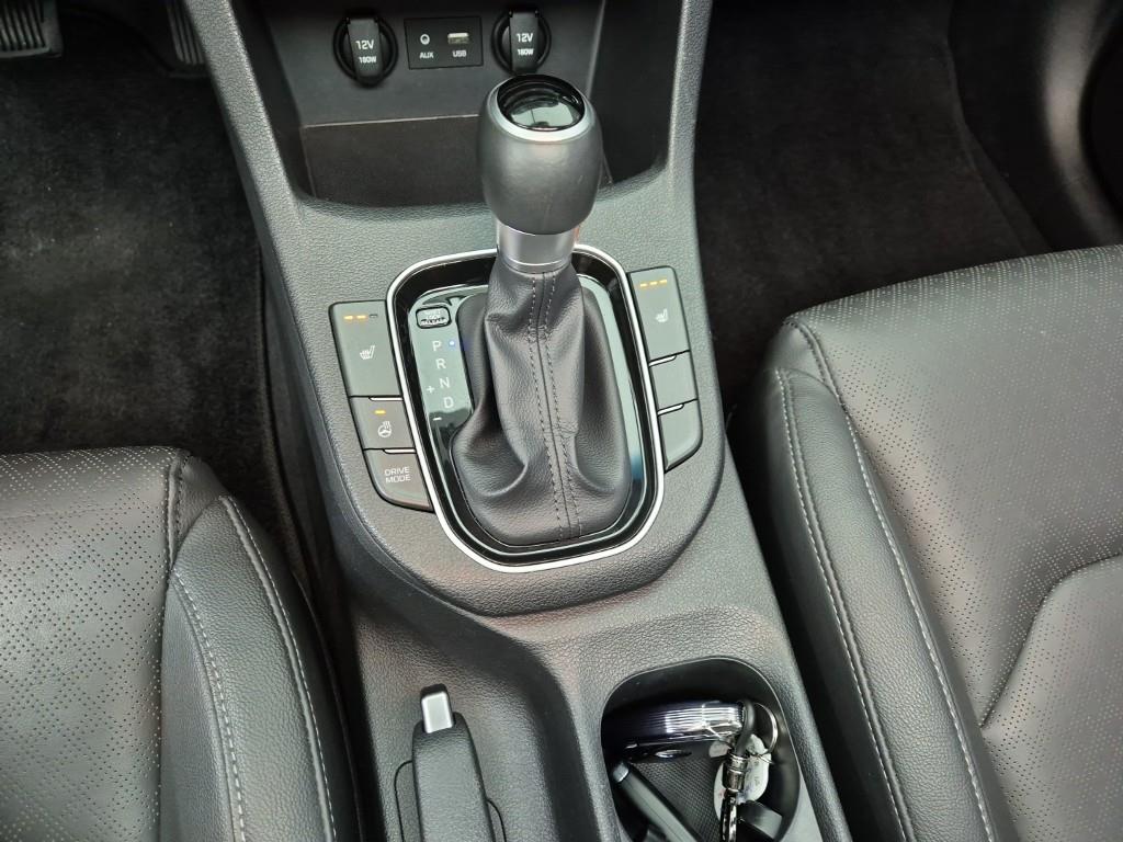 HYUNDAI i30 - Vista 8