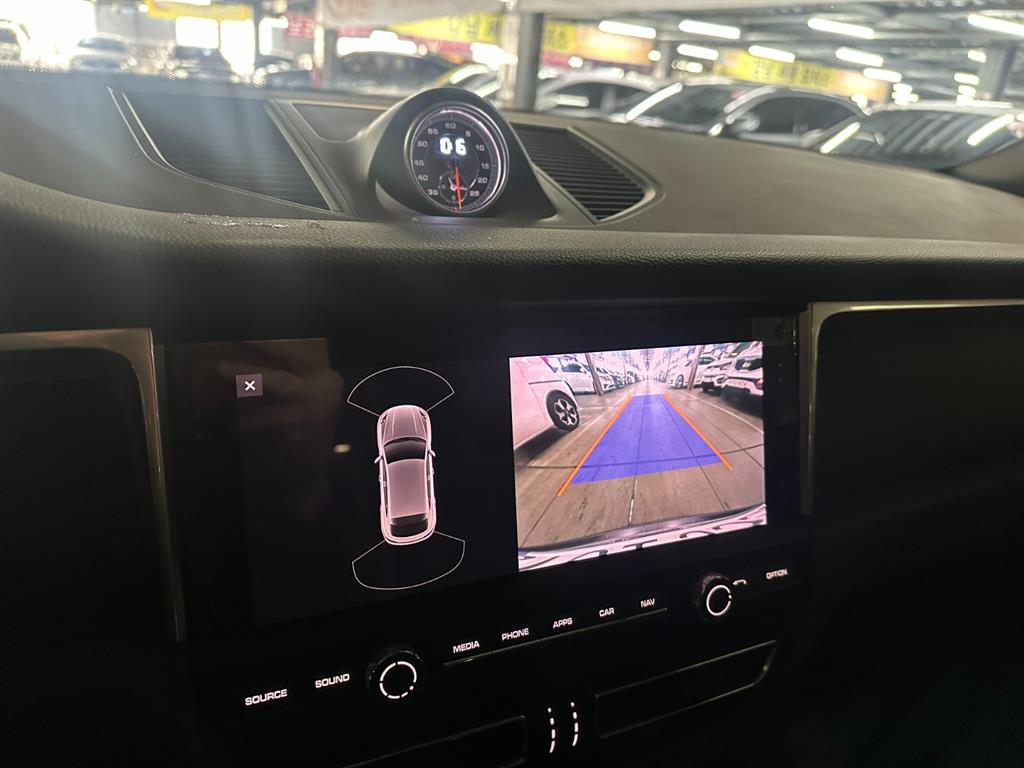 Porsche Macan - Vista 9