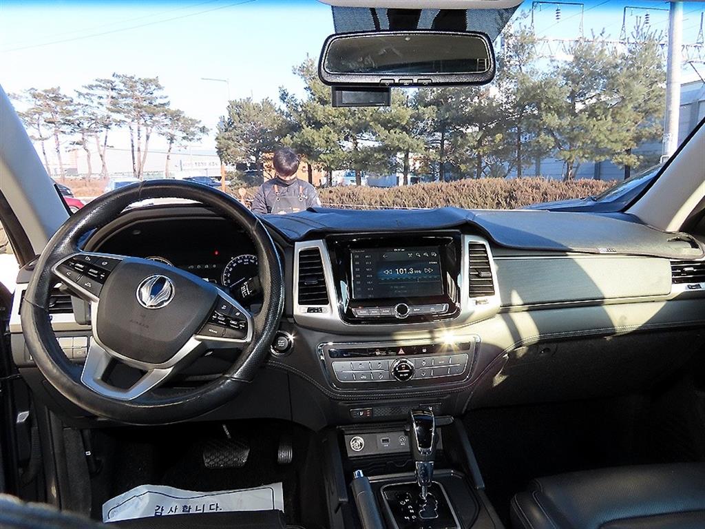 Ssangyong Rexton - Vista 2