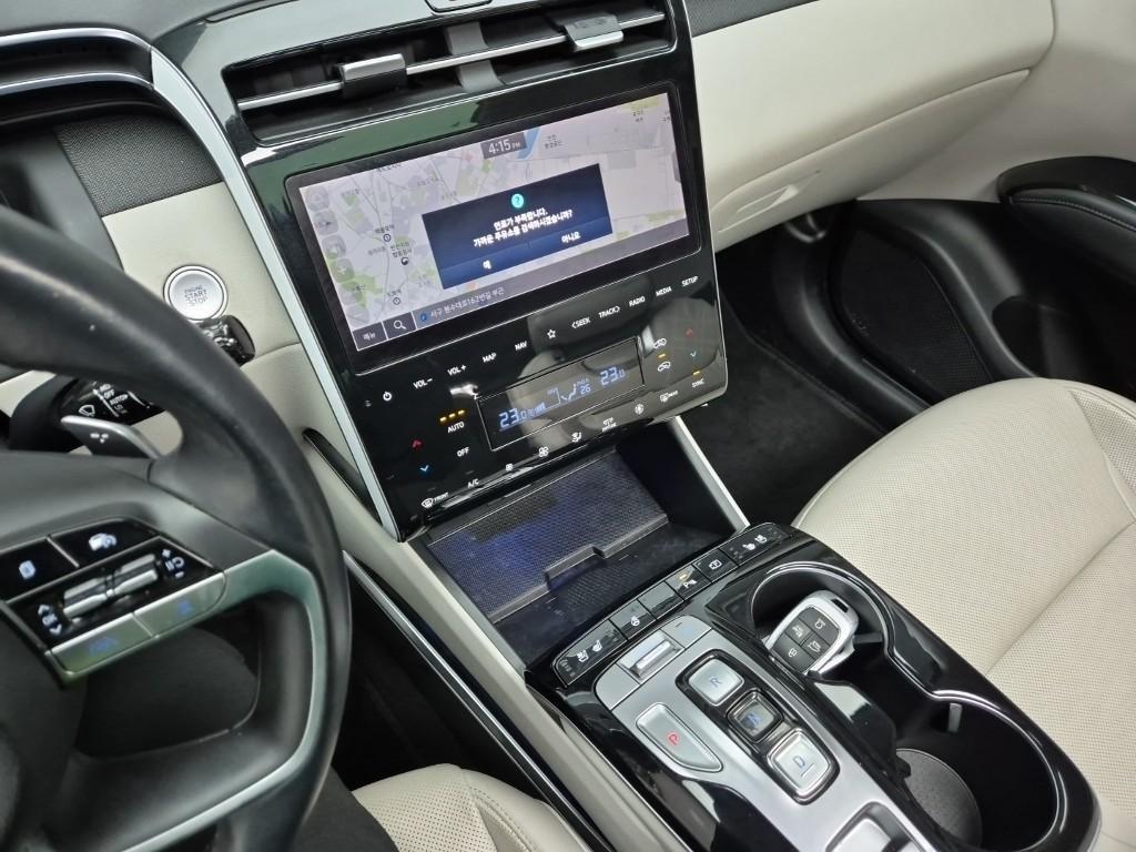 HYUNDAI Tucson - Vista 9