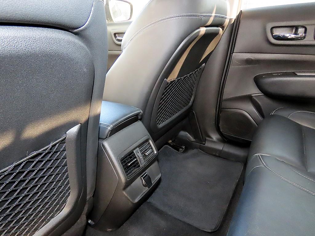 SAMSUNG QM6 2023 Blanco - Importación desde Corea - HF Imports Iquique - Foto 17