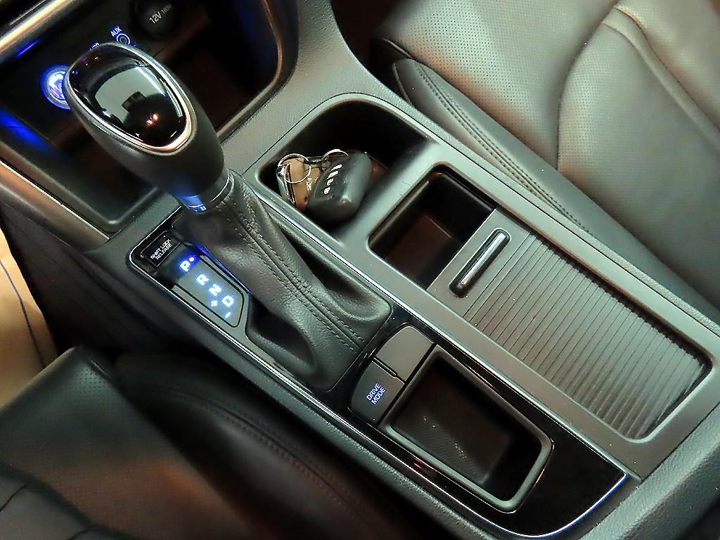 HYUNDAI Sonata - Vista 10