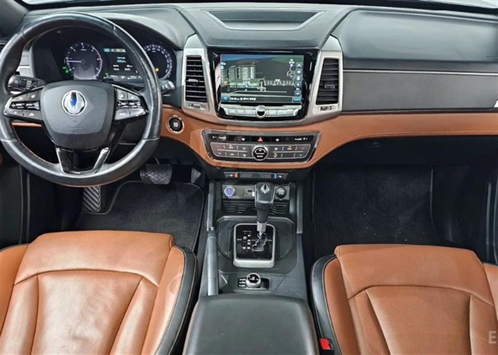 Ssangyong Rexton - Vista 7