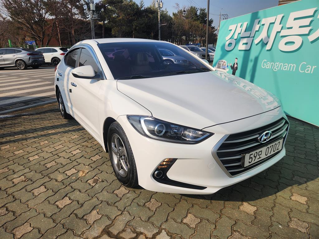HYUNDAI Avante 2016 Blanco - Importación desde Corea - HF Imports Iquique - Foto 20