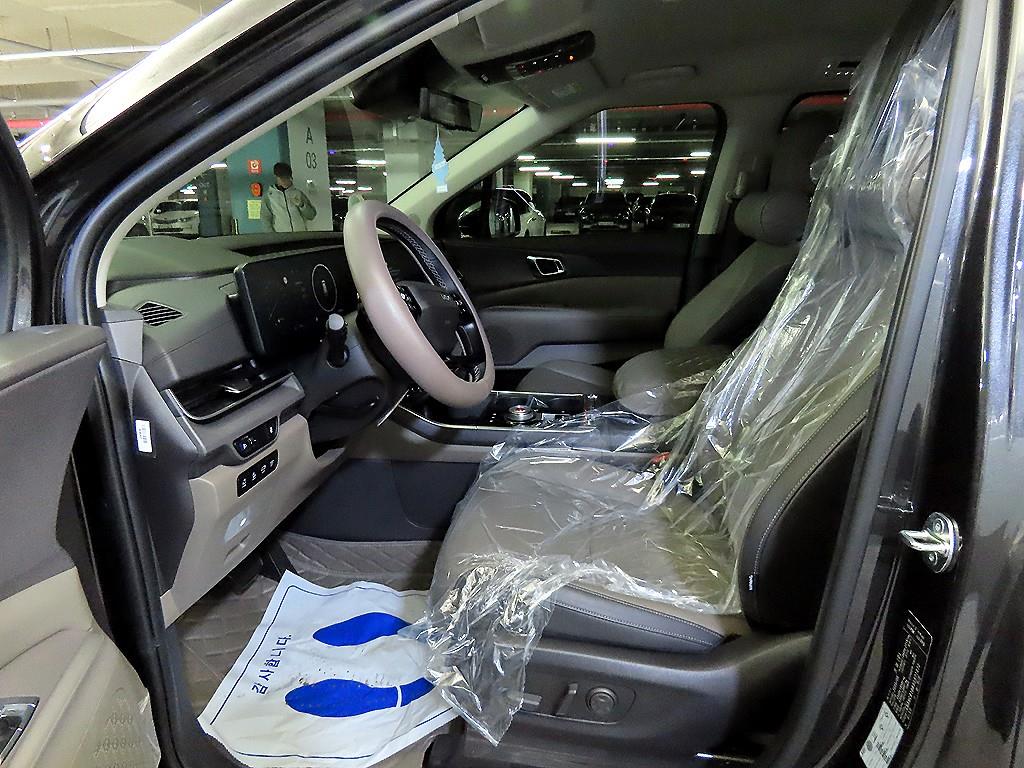 KIA Carnival - Vista 6